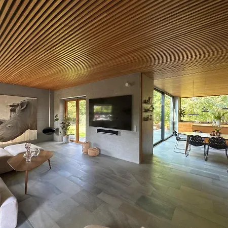 Luxury With Jacuzzi, Near Aarhus וילה *