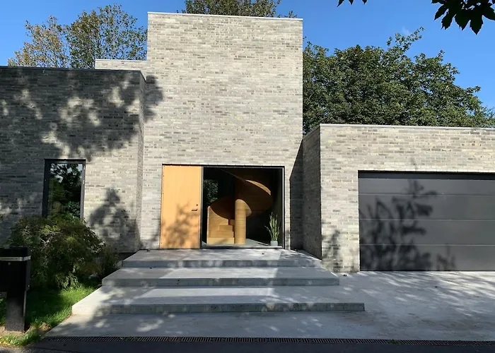 Luxury With Garden Sauna, Near Aarhus ヴィラ Højbjerg