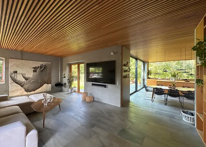 Luxury With Jacuzzi, Near Aarhus Villa *